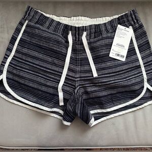 Athleta JACQUARD SANDBAR Shortie
